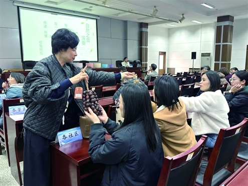 活动现场气氛活跃